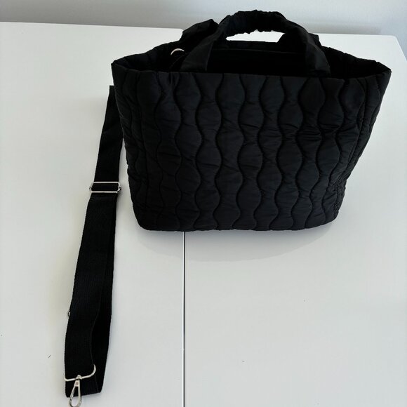 Quilted style bag - Picture 2 of 4